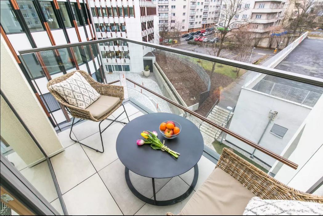Flawless Apartments Pod Dekankou Praag Buitenkant foto